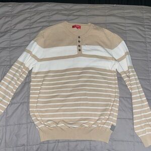 Guess sweatshirt never before worn
